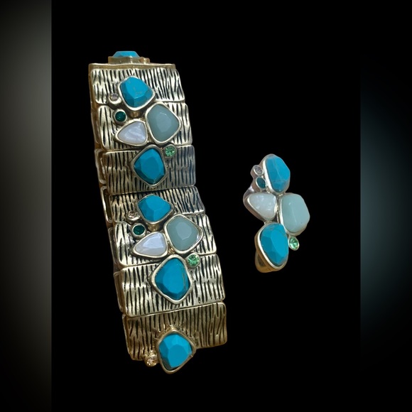 Lia Sophia Jewelry - Lia Sophia Gold Tone Faux Turquoise Gemstone Bracelet and Pendant Set